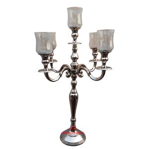 Candelabros de 5 brazos galvanizados de plata para centro de mesa de boda candelabro hecho a mano de diseño único para decoración de sala de estar - Product Image 1
