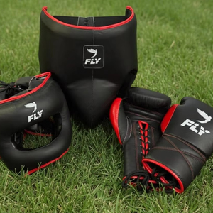 Set de Boxeo Profesional para Combate, Marca Pro Punching Fighting, Color Negro, con Protector Nasal y Protector de Cabeza, para Competencia - Product Image 1