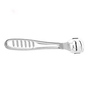 Coupe-ongles ergonomiques de qualité supérieure en acier et acrylique avec construction durable pour manucure et pédicure professionnelles - Product Image 2