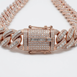 Collier chaîne cubaine plaqué rhodium argenté de qualité supérieure pour hommes - Cadeau de luxe lourd, audacieux et élégant - Product Image 3