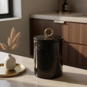 Cestino Decorativo di Alta Gamma con Finitura in Marmo, Perfetto per Bagni di Hotel, Spa e Interni di Case di Design dall'India - Product Image 4