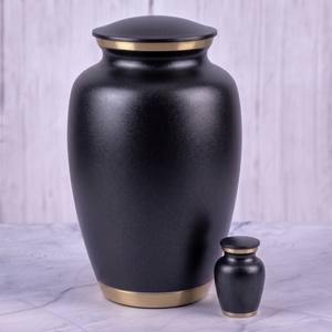 Urne funéraire pour adultes en laiton noir et or, surface mate, pour cendres humaines, conteneur commémoratif pour funérailles et enterrements - Product Image 1