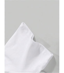 ลายพิมพ์ด้านหลังแบบกำหนดเองสำหรับเสื้อเชิ้ตพร้อมกราฟิกสุดโดดเด่น สไตล์โกธิค ลายผ้าแคนวาสแบบเรียบง่าย - โดดเด่นทุกมุมมอง - Product Image 4