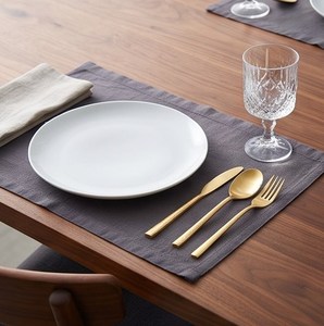 Juego de Cubiertos Dorados Martillados con Acabado Mate, Diseño Minimalista, Cubiertos de Metal Resistentes al Óxido para Bodas y Cenas Elegantes - Product Image 4