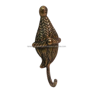 ตะขอแขวนอเนกประสงค์อะลูมิเนียมสำหรับใช้ในห้องน้ำ แขวนเสื้อผ้า เสื้อโค้ท กระเป๋า ที่แขวนม่าน สีทองโบราณ - Product Image 5