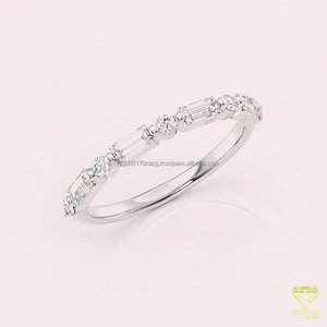 Anillo de Compromiso de Moissanita de Lujo en Oferta para Mujer con Elegante Artesanía Disponible en Grandes Cantidades - Product Image 5