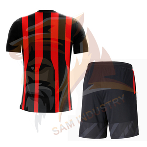 Tenue de football personnalisée avec impression par sublimation, fabrication professionnelle, nouveau style, vêtements de sport à la mode, uniformes de football - Product Image 2
