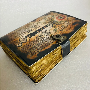 Carnet en cuir personnalisé A6 à spirales avec couverture magnétique, écologique, imprimé noir et blanc, carnet de croquis vintage, cadeau pour étudiants - Product Image 3