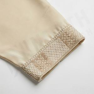 Venta al por Mayor de Nuevas y Elegantes Abayas Modestas para Mujer con Mangas de Murciélago, Material Brillante, Ropa Islámica, Vestidos de Moda para Damas - Product Image 5