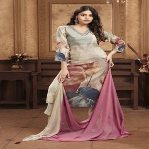 Nouvelle collection de Kurti à col en V, pantalon à poches et dupatta en Chanderi imprimé fleuri et brodé à la main, fabriquée à Surat. - Product Image 1