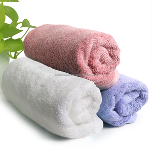 Serviettes en coton épais 600 GSM – Qualité professionnelle – Qualité hôtelière et hospitalière – Fournisseur OEM en gros - Product Image 1