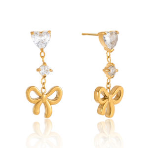 Pendientes de Borla de Acero Inoxidable Dorado con Estética Coqueta, en Oferta - Product Image 1