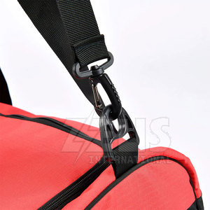 Solución de viaje funcional para viajes cortos y uso diario. Bolsa de lona con construcción duradera. - Product Image 5