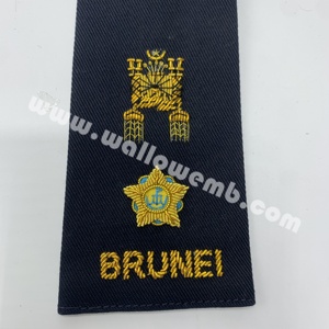 Spalline da Ufficiale del Royal Brunei Air Force (RBAF) con Grado di Tenente <span class=keywords><strong>Colonnello</strong></span> (Aereo) in Filo Metallico Dorato - Product Image 2