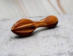 Most Popular Wooden Lemon <b>Reamer</b> With High Quality Looking Squeezer for Home Manual Juicing Lemon <b>Reamer</b> at Affordable Price - Product Image 5