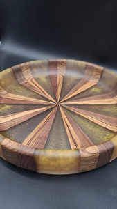 Bandeja para servir comida de madera de mango más vendida, artesanías redondas de resina, regalos de Navidad rodantes, bandeja decorativa de hospitalidad religiosa para el hogar - Product Image 6