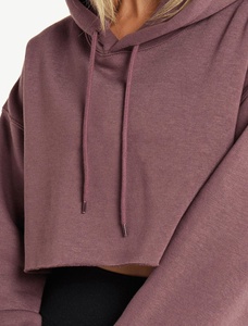 Sudadera con capucha extragrande para mujer, estilo crop top, lisa, con estampado personalizado de letras, estilo streetwear, con logo frontal bordado en 3D - Product Image 4