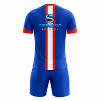 Dernier design, nouveau style, uniforme de football de qualité supérieure, couleur unie, manches courtes, respirant, séchage rapide, léger, en vente