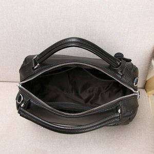 Custom Logo Cowhide Handbags for Ladies <b>Soft</b> <b>Leather</b> Fashion Shoulder <b>Bags</b> Wholesale Genuine <b>Leather</b> Women's Crossbody <b>Bags</b> - Product Image 4
