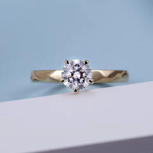 Women's 18K Solid Gold Round Brilliant Cut Diamond Engagement Ring Prong Setting Classic Style Fine Jewelry - Product Image 1