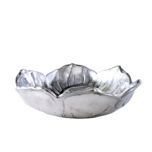 Bol à fruits en métal poli brillant, style floral, bols élégants, accessoires de maison, décoration de table, bol décoratif en argent, prix bas - Product Image 1