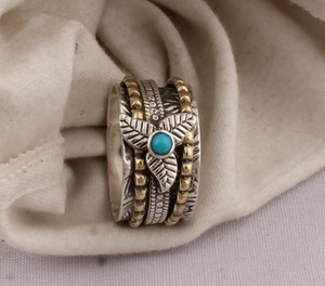 Anillo de Turquesa al por Mayor, Plata de Ley 925, Anillo Minimalista Apilable, Proveedor de Joyería B2B, Anillo Hecho a Mano con Gema de Turquesa - Product Image 6