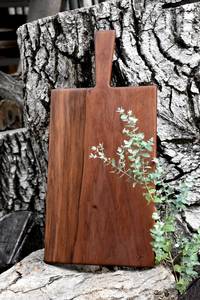 Planche à découper en bois durable pour un usage quotidien en cuisine - Product Image 1