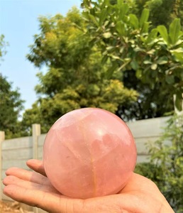 Best Price Natural <b>Crystal</b> Ball Rose Quartz Feng Shui Style Star Carved <b>Sphere</b> Gemstone Love Theme Dynamic <b>Crystal</b> Brand Home - Product Image 3