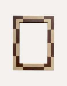 Cadre photo rectangulaire moderne en bois et os, motif chevron imprimé, pour décoration intérieure, gris et blanc, NOUSHAD HANDICRAFTS Uttar Pradesh - Product Image 3