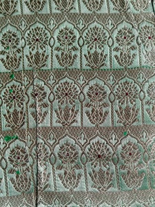 Tissu brocart de soie avec motif floral jacquard et broderie Zari, largeur 58/60 pouces, pour vêtements de sari pour femmes - Product Image 2