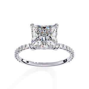 Anillo de Compromiso de Moissanita Corte Princesa con Banda de Platino Pavé, Joyería Fina para Mujer - Product Image 1