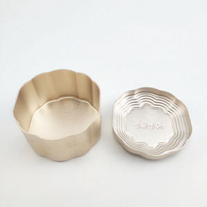 Caja Metálica Pequeña con Forma de Flor y Logotipo Personalizado, Mini Bote de Té Vacío para Empaque de Hojas de Té Sueltas, Venta al Por Mayor - Product Image 3