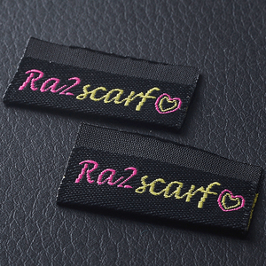 Etiquetas Tejidas Personalizadas de Alta Calidad para Fabricantes de Ropa - Product Image 6