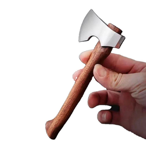 Cuchillo para Pizza de Grado Industrial con Hoja de Acero Forjado, Cabeza de Hacha, Borde de Corte de 9 Pulgadas y Mango de Madera para Cortar Pizza - Product Image 1