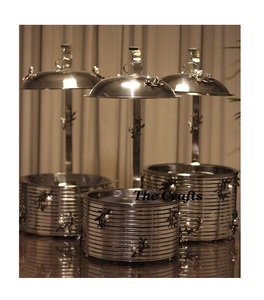 Juego de Tres Recipientes para Calentar Comida de Acero Inoxidable, Tamaño Personalizado, Calidad Superior, Estilo Clásico, para Servir en el Hogar y en Bodas - Product Image 3