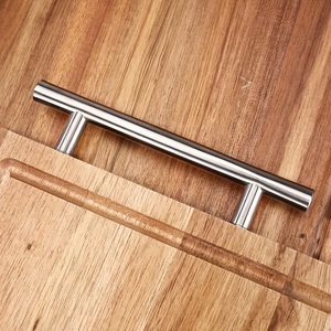 Juego de tablas de cortar de alta resistencia con mango de acero, ranura profunda para jugos, superficie apta para cuchillos, ideal para cortar y servir a diario - Product Image 2