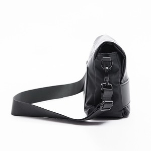 Petit sac à bandoulière noir en sergé, sac simple à une épaule, sac d'affaires portable et polyvalent, sac imperméable - Product Image 4