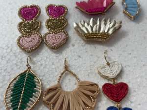 Boucles d'oreilles pendantes faites à la main en verre soufflé, imitation perle, forme cloche, légères, style vintage, bijoux de mode pour soirée - Product Image 4