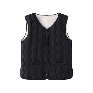 Gilet matelassé imperméable et respirant à double boutonnage pour le ski et le snowboard - Gilet thermique matelassé à boutons pour la sécurité des sports de neige - Product Image 5