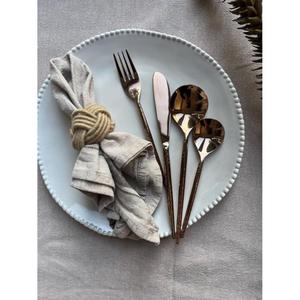 Ensemble de couverts en métal réutilisables de haute qualité, finition dorée, vaisselle de qualité supérieure pour la décoration de table, fournitures pour restaurants - Product Image 5