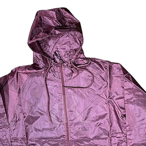 Ensemble coupe-vent réfléchissant unisexe style streetwear, survêtement imperméable avec veste à capuche et short 100% nylon, personnalisable avec logo, pour le jogging - Product Image 3