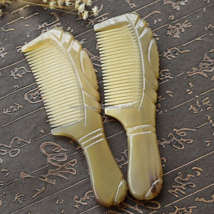 Peine de Cuerno de Vaca Natural Hecho a Mano, Herramienta para el Cuidado del Cabello - Product Image 3