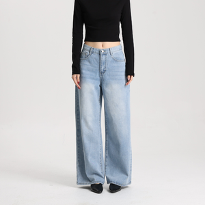 Pantalon en jean vintage pour femme, coupe large, taille haute, décontracté, bleu délavé, pour usage quotidien - Product Image 5