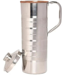 Jarra de cobre natural con construcción sin costuras y superficie lisa, diseñada para almacenar agua potable o para uso ritual. - Product Image 1