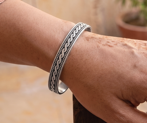 Beautiful Children's Vintage Cuff <b>Bracelets</b> 925 Solid Sterling Silver Oxidized Jewelry for Wholesaler - Product Image 5