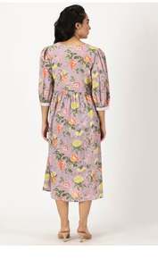 Robe Midi Décontractée Blanche à Manches Bulles et Col en V, Broderie Florale Bohème en Dentelle, Taille Naturelle, Écologique, Idéale pour les Vacances en Plein Air et les Resorts - Product Image 2