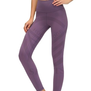 กางเกงออกกำลังกายขายส่งสำหรับผู้หญิง เอวสูง ยกสะโพก ผ้าเนื้อนุ่ม ยืดหยุ่น แห้งเร็ว น้ำหนักเบา ความยาวเต็มตัว เหมาะสำหรับวิ่ง ฟิตเนส และเล่นกีฬา - Product Image 1