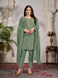 Seductor traje indio de seda completamente pesado hecho a mano, Top adornado opulento y Dupatta majestuoso inspirado en pantalón bordado - Product Image 2