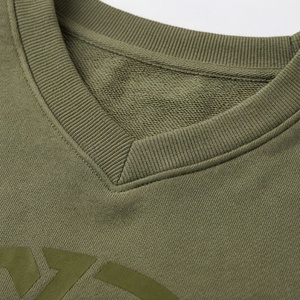 Conjunto de 2 Piezas de Felpa Verde Oliva para Mujer, Sudadera Corta con Cuello en V y Logotipo, Pantalones Cortos por Encima de la Rodilla, Corte Holgado Informal para Primavera/Verano - Product Image 4