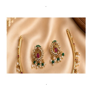 Maravilloso y Elegante Juego de Collar con Colgante de Cuentas Doradas y Pendientes a la Moda para Bodas, con un Brillo INCREÍBLE - Product Image 2